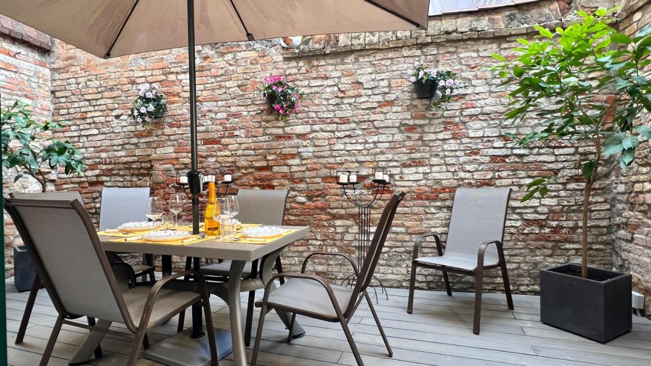 Biennale Apartamento