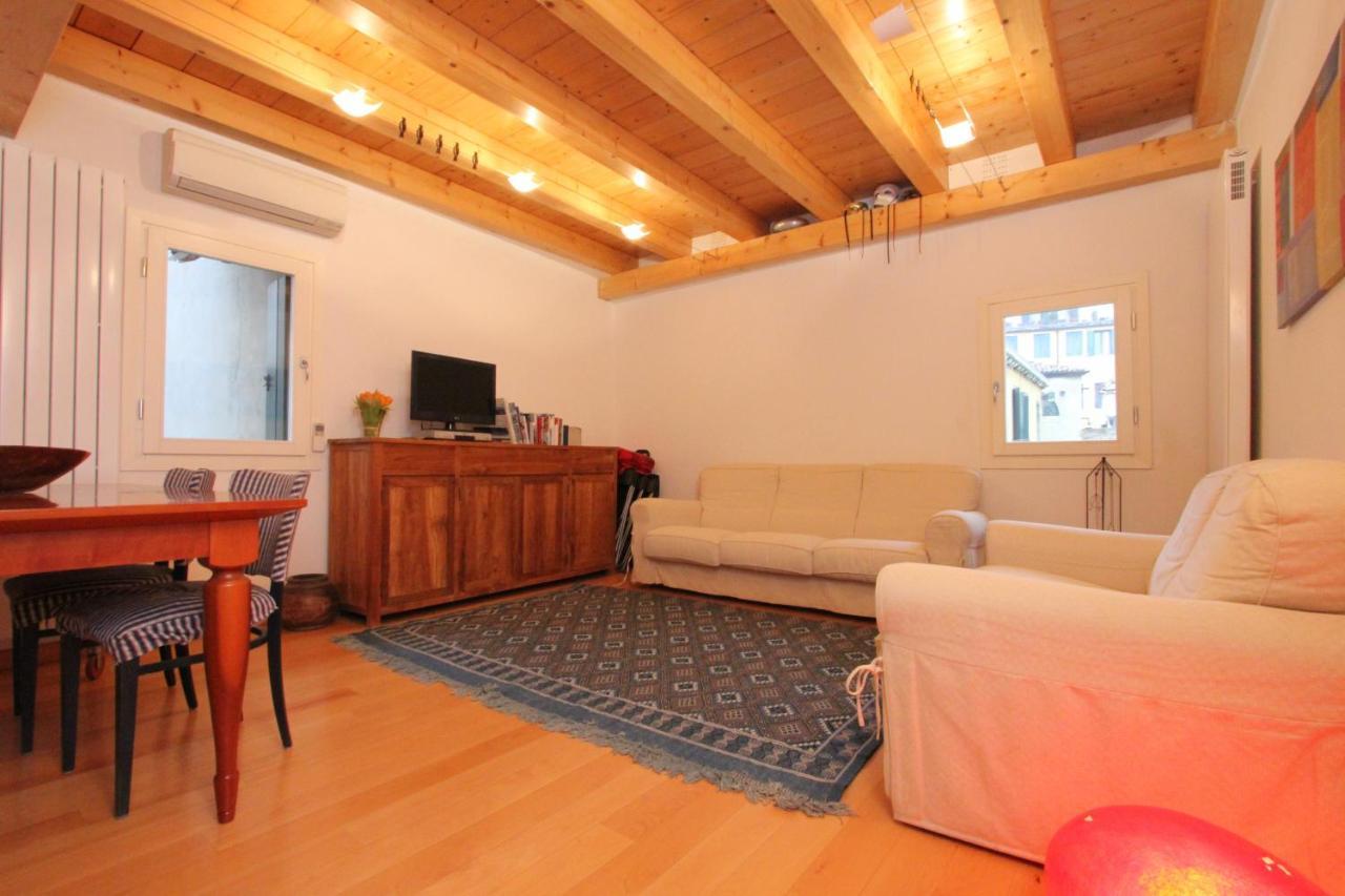 Biennale Apartamento *
