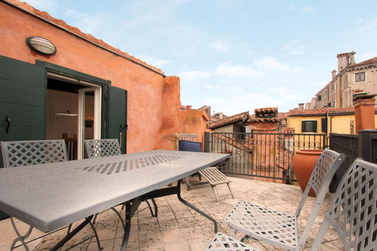 Biennale Apartamento *